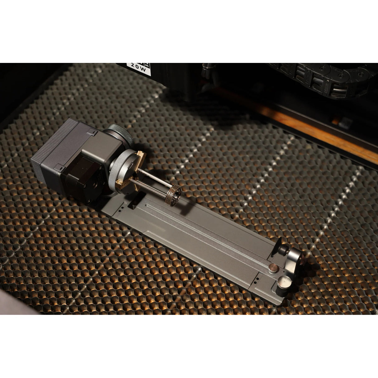 AtomStack R8 Rotary for AtomStack Laser Cutters