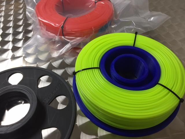Push Plastic Filament MasterSpool...Spool!